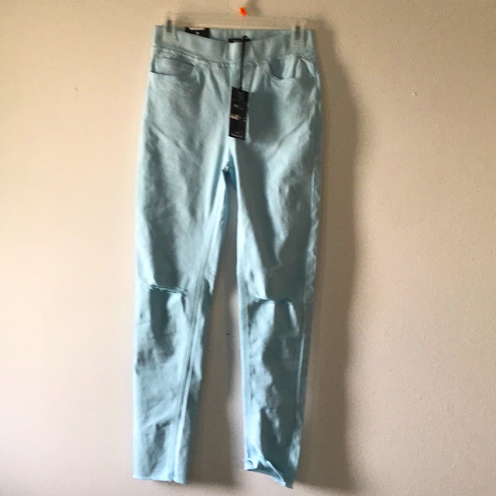 Skinny jeans light blue